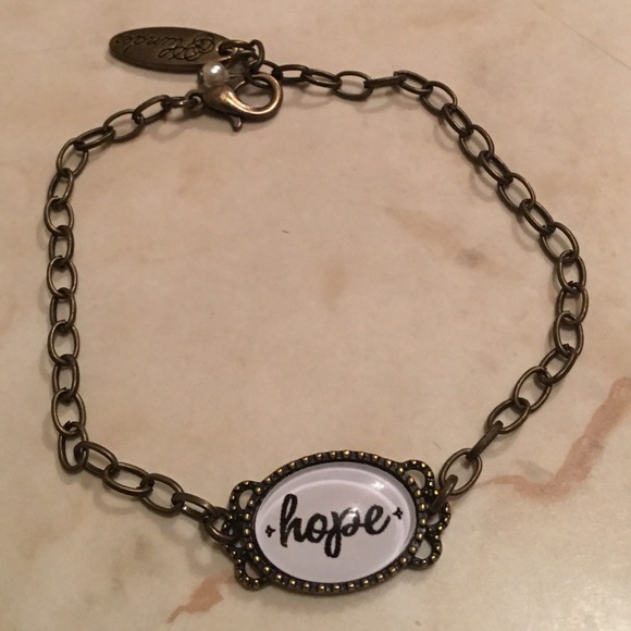 NIB Plunder Hope inspirational bracelet. 9” - Picture 2 of 2